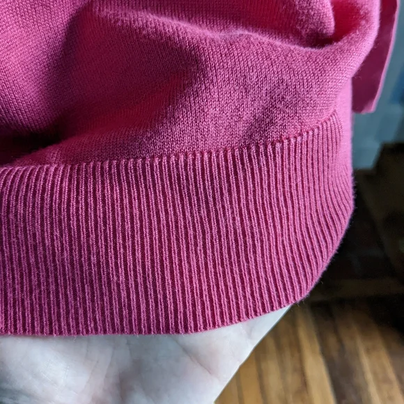 π EUC Cable & Gauge Rosy Pink Crew Neck Bow Sweater, Size XL - Picture 5 of 10